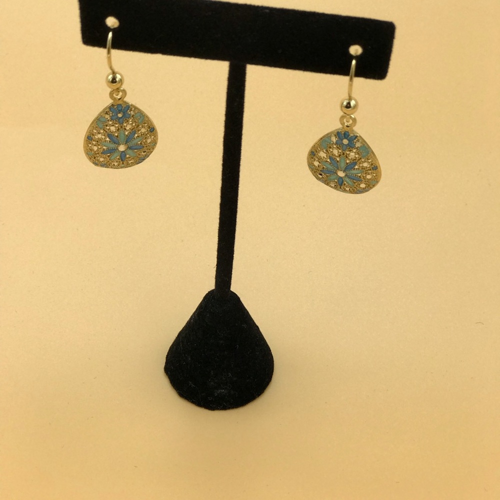 Sterling Silver Blue Flower Enamel earrings.